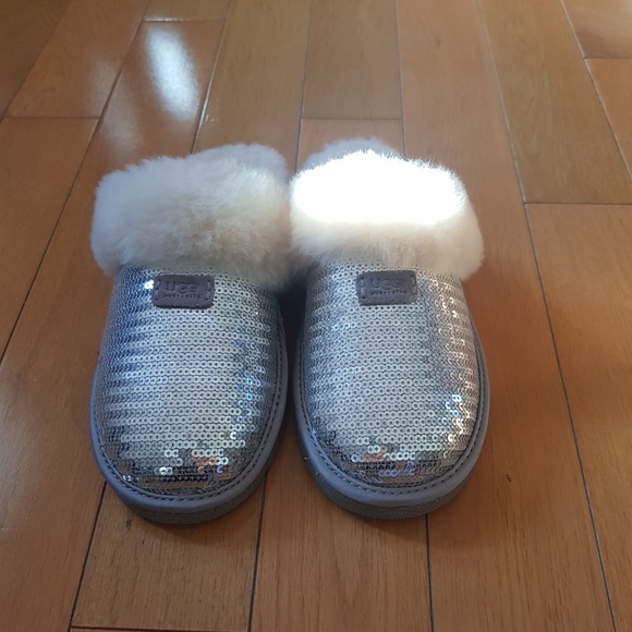 ugg slippers uk 4